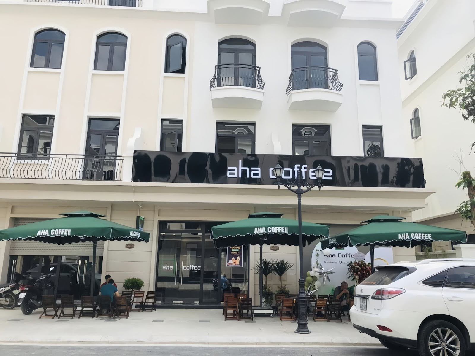co-quan-cafe-nao-tai-chung-cu-vinhomes-ocean-park-2-thuan-tien-cho-khach-thue-can-ho-tai-day